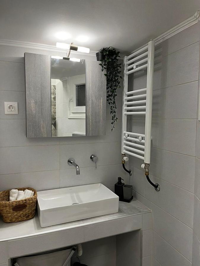 Appartamento Modern Flat Ag. Dimitriou Salonicco Esterno foto